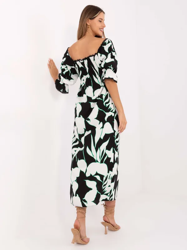 Sukienka midi hiszpanka z marszczonym gorsetem - widok 2