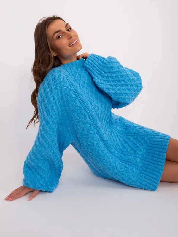 Jasnożółta sukienka dzianinowa o kroju oversize