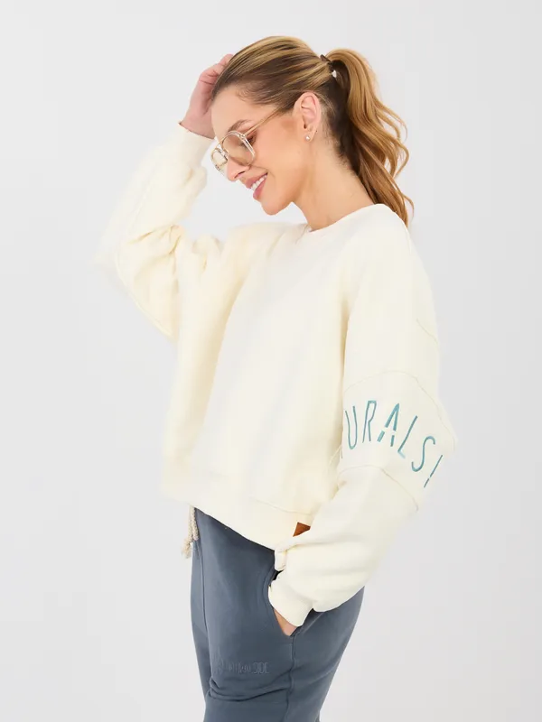 Bluza o kroju oversize z nadrukiem na rękawie - widok 2