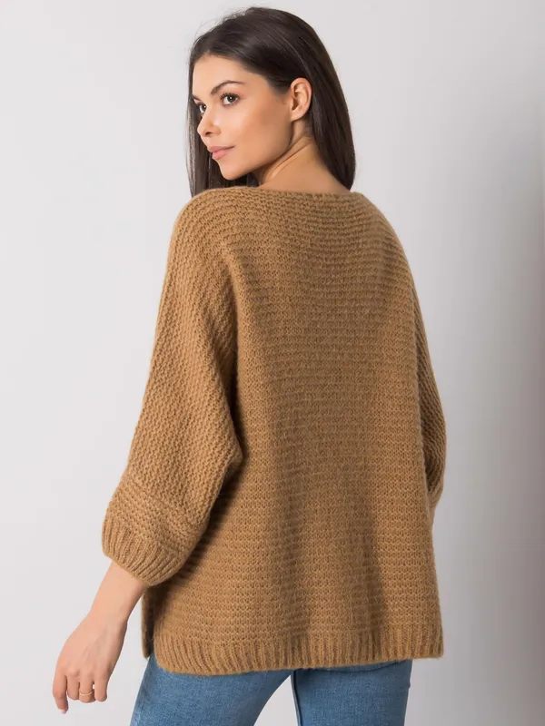 OCH BELLA Camelowy sweter damski oversize