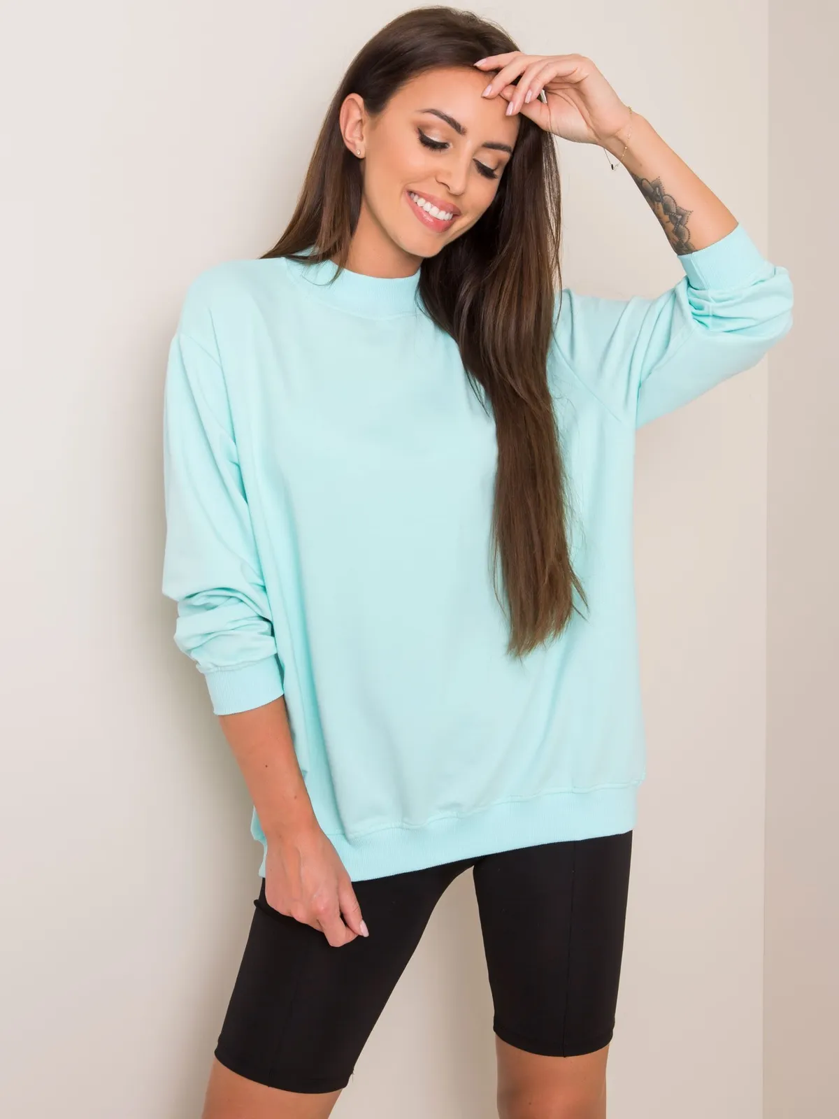 Miętowa bawełniana bluza basic - zdjęcie 4