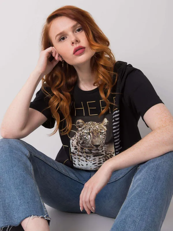 Czarny t-shirt z nadrukiem zwierzęcym