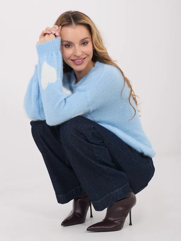 Sweter oversize w serca o luźnym kroju
