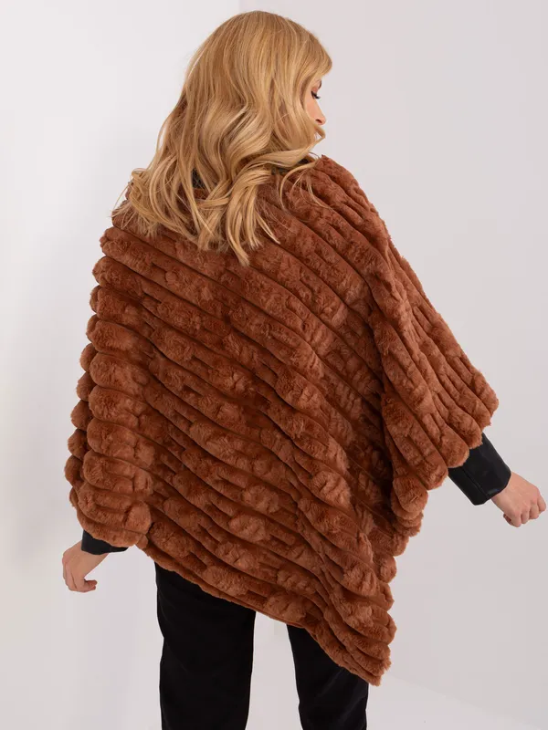 Puszyste poncho oversize w stylu glam