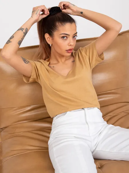 Klasyczny T-shirt z dekoltem w serek