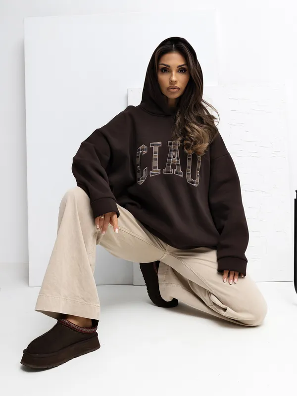 Oversize bluza z kapturem i nadrukiem typu varsity - widok 2