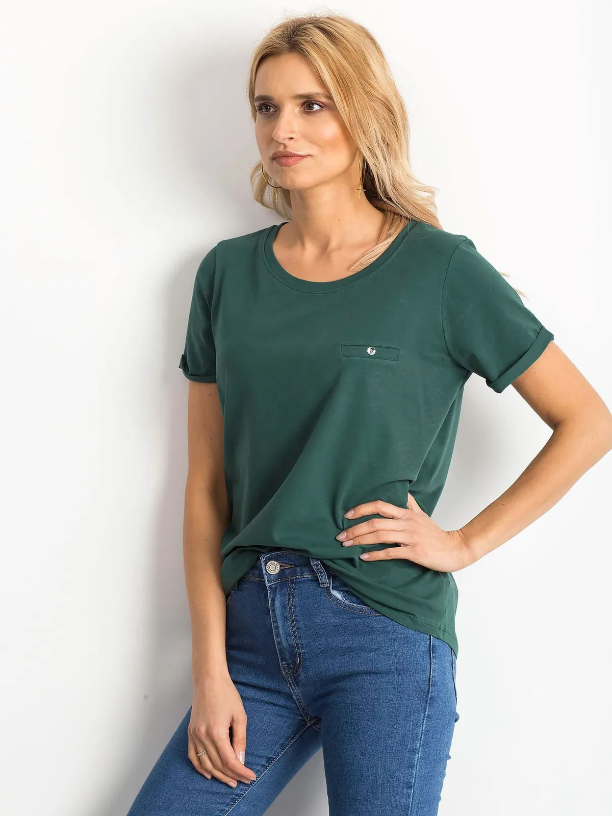 Bawełniany t-shirt damski basic ciemnozielony - zdjęcie 5