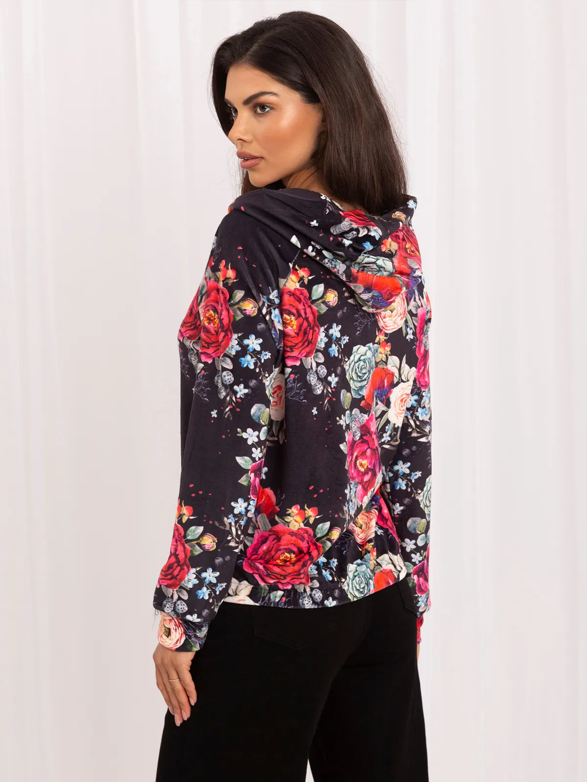 Czarna welurowa bluza rozpinana z printem RUE PARIS - zdjęcie 3
