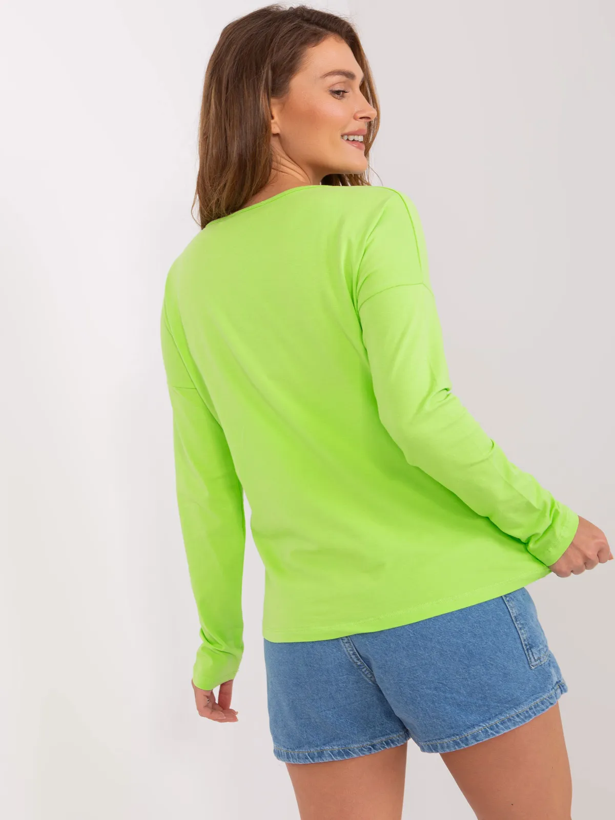 Limonkowa bluzka basic longsleeve BASIC FEEL GOOD - zdjęcie 2