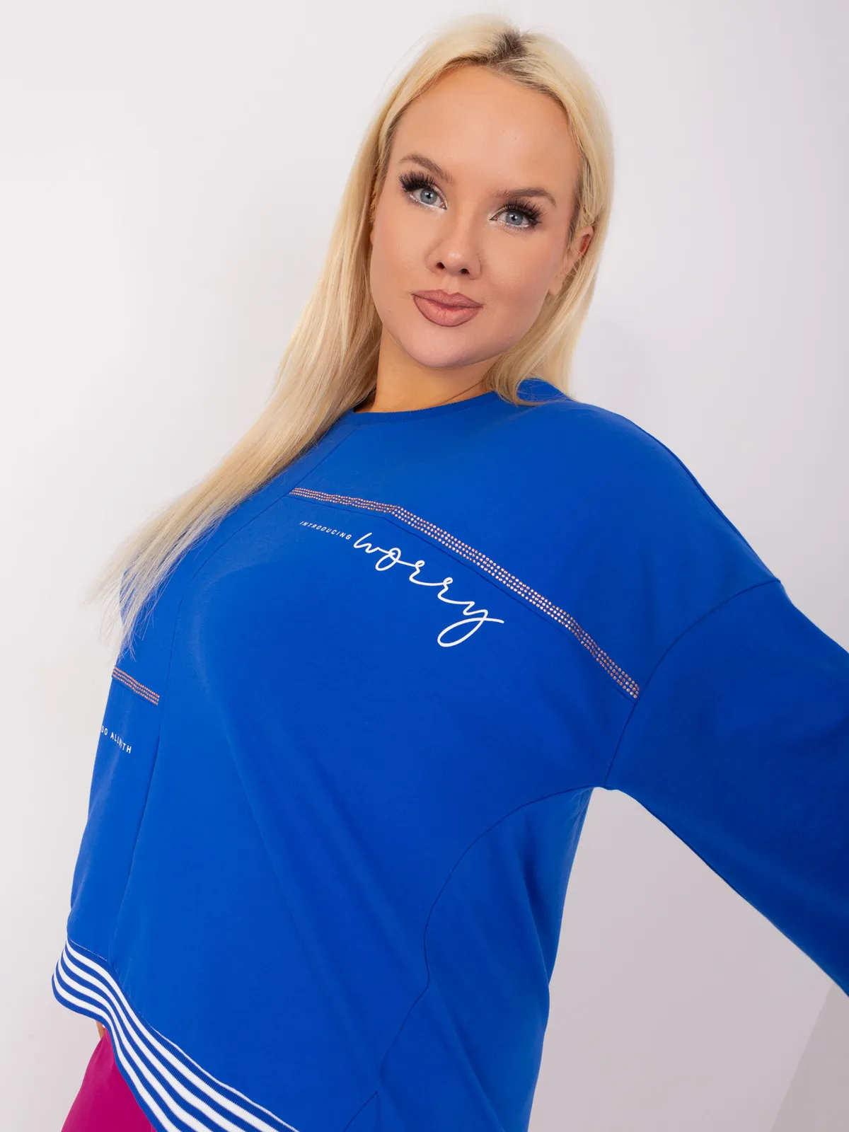 Oversize’owa bluza z nadrukiem i pasami - zdjęcie 1