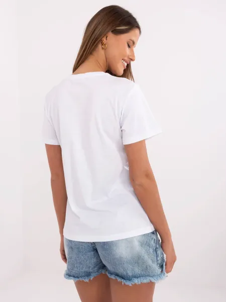 Casualowy T-shirt z haftowaną aplikacją misia