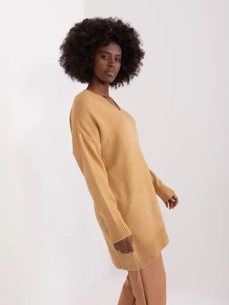 Sweter oversize z dekoltem w serek