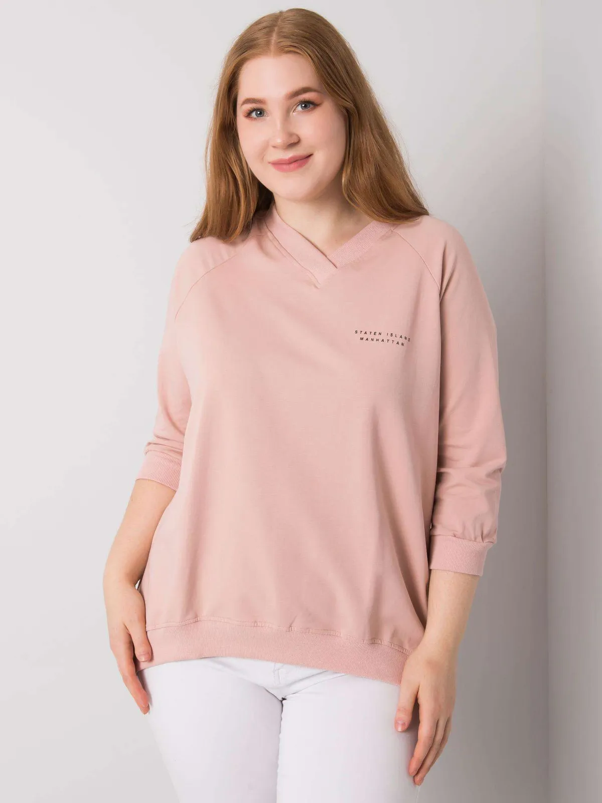Żółta bluza plus size z dekoltem V - zdjęcie 2