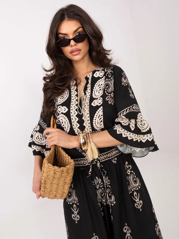 Komplet oversize z bluzką boho i szerokimi spodniami