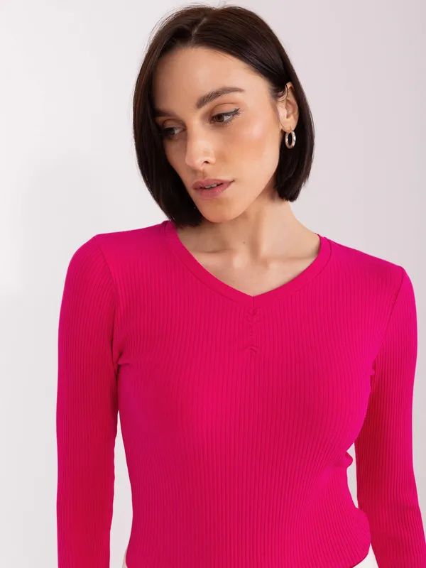 Czarna prążkowana bluzka longsleeve basic z dekoltem V