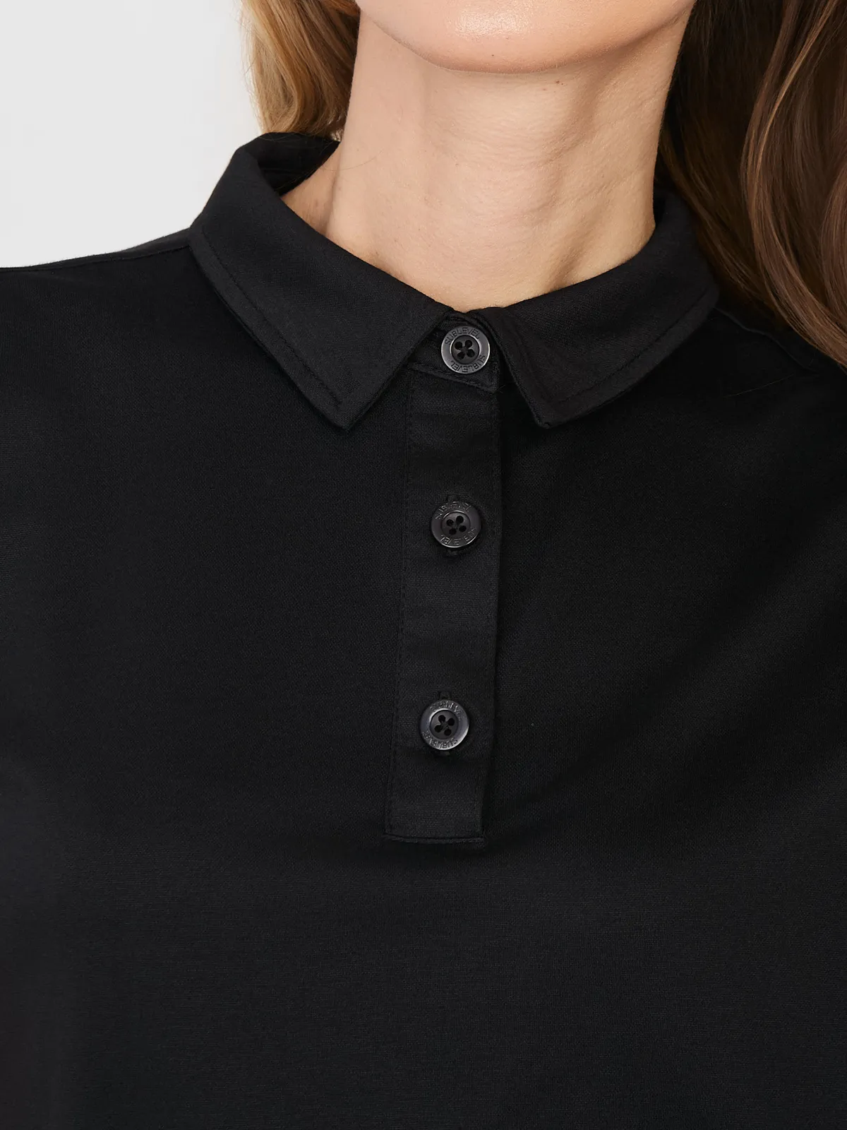 Klasyczna koszulka polo w casualowym wydaniu - zdjęcie 2