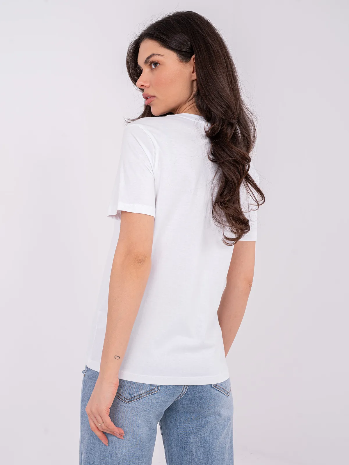 Casualowy T-shirt z haftowanym motywem zwierzęcym - zdjęcie 2