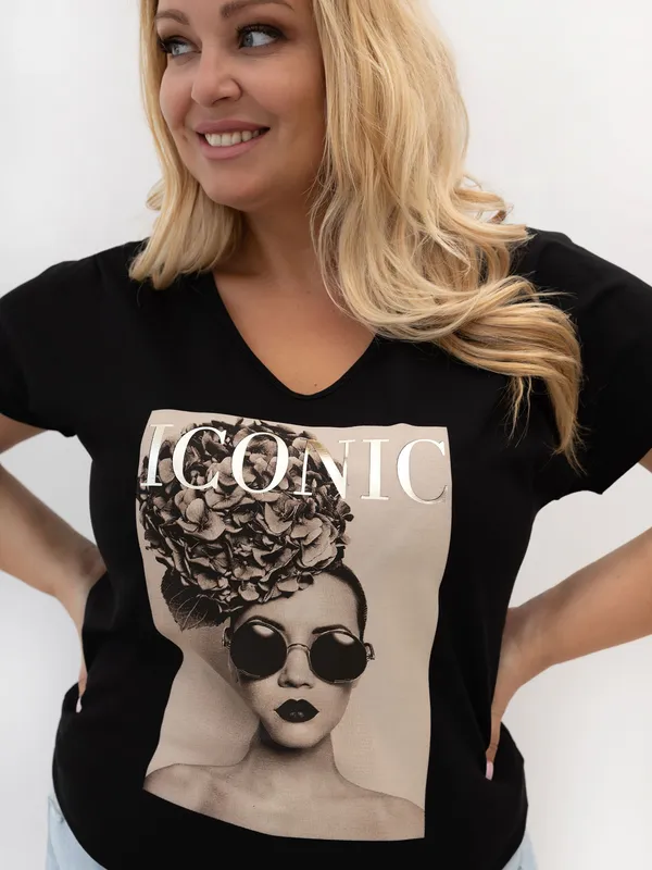 T-shirt z printem w stylu glamour