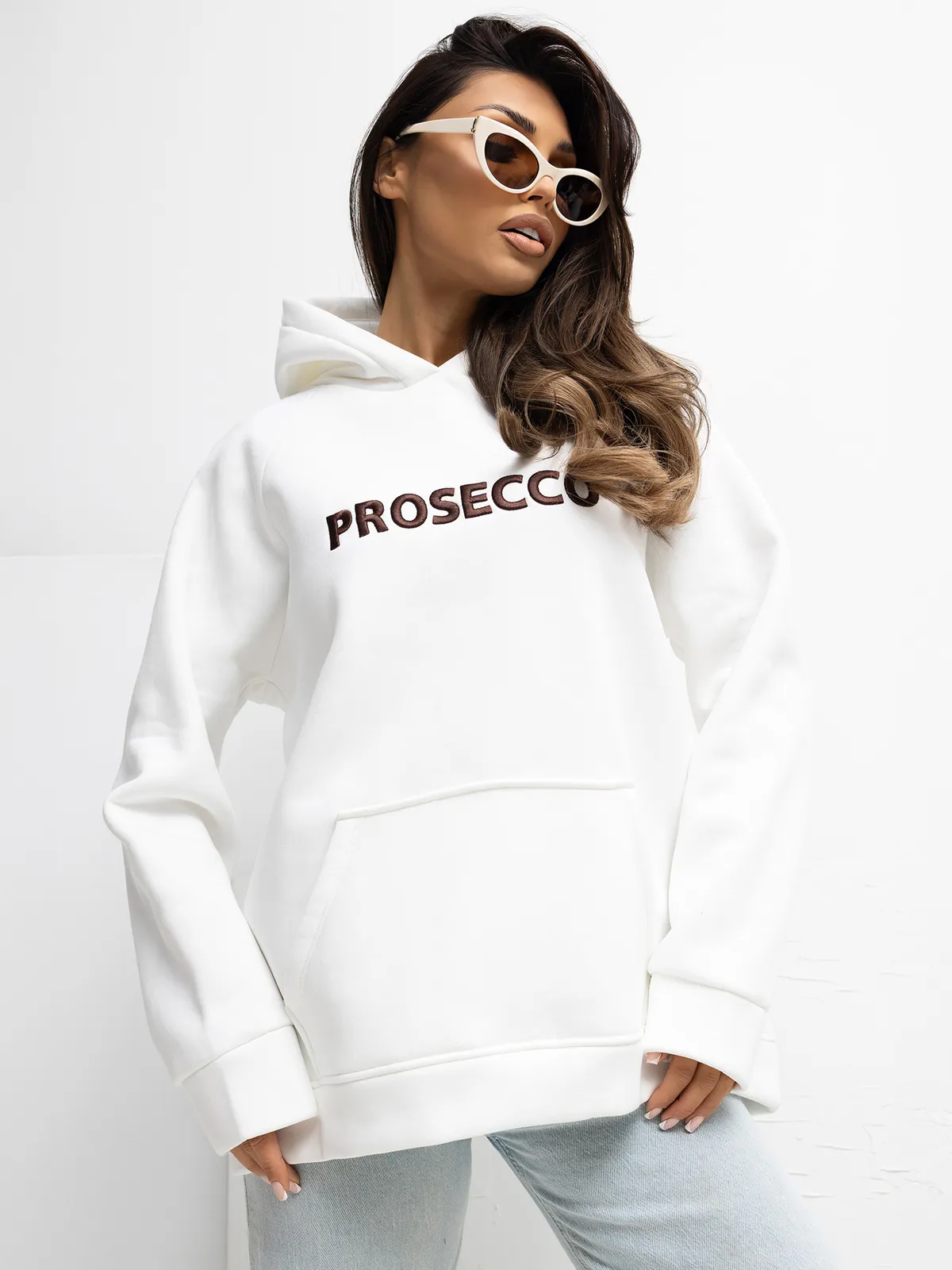 Bluza oversize z kapturem i nadrukiem - zdjęcie 1