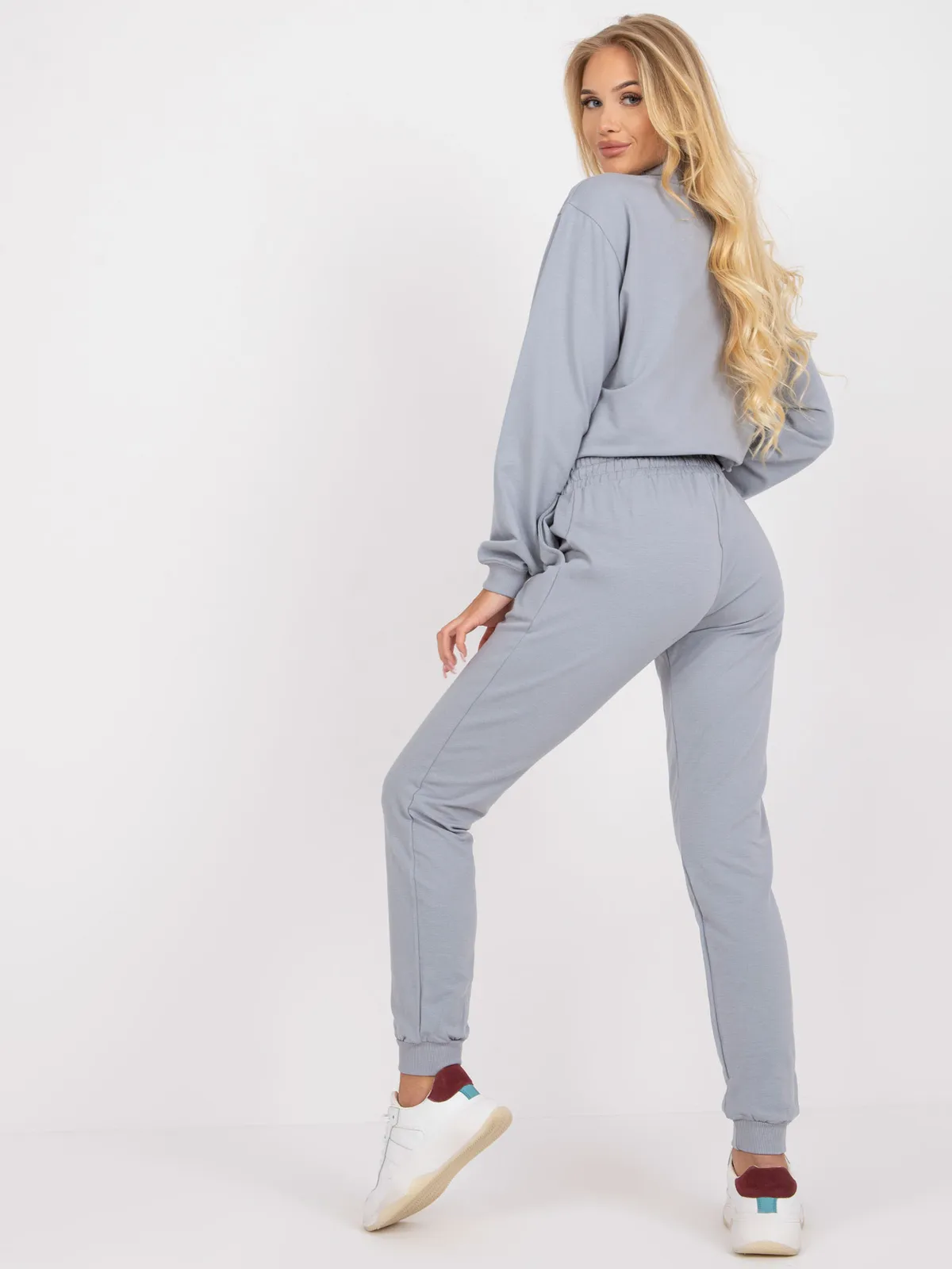 Wygodne spodnie dresowe z wysokim stanem - zdjęcie 1