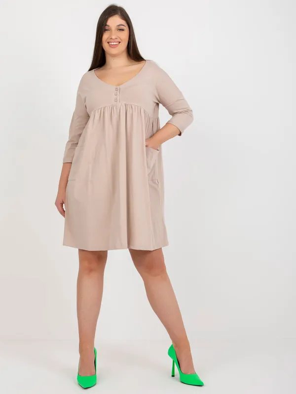 Khaki dresowa sukienka plus size basic z kieszeniami - widok 2