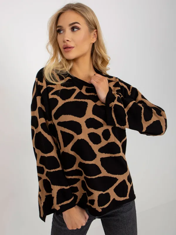 Biało-czarny wzorzysty sweter oversize - widok 2