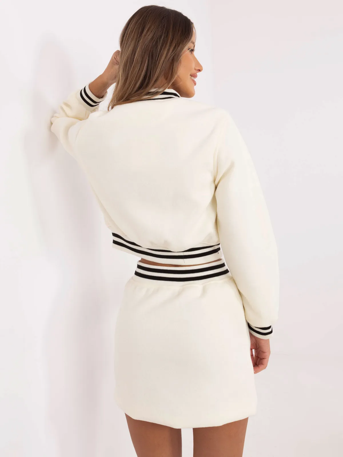 Dwuczęściowy komplet w sportowym stylu varsity - zdjęcie 1