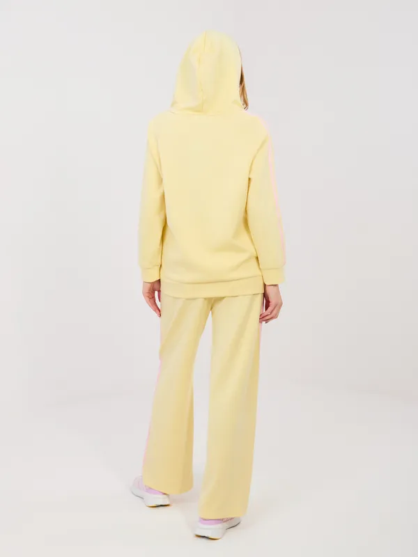 Rozpinana bluza z kapturem i kontrastowymi lampasami - widok 2