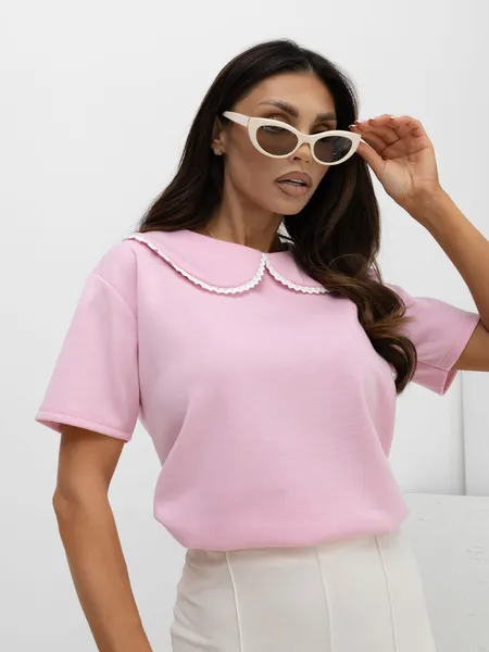Bluzka z ozdobnym kołnierzykiem w stylu retro