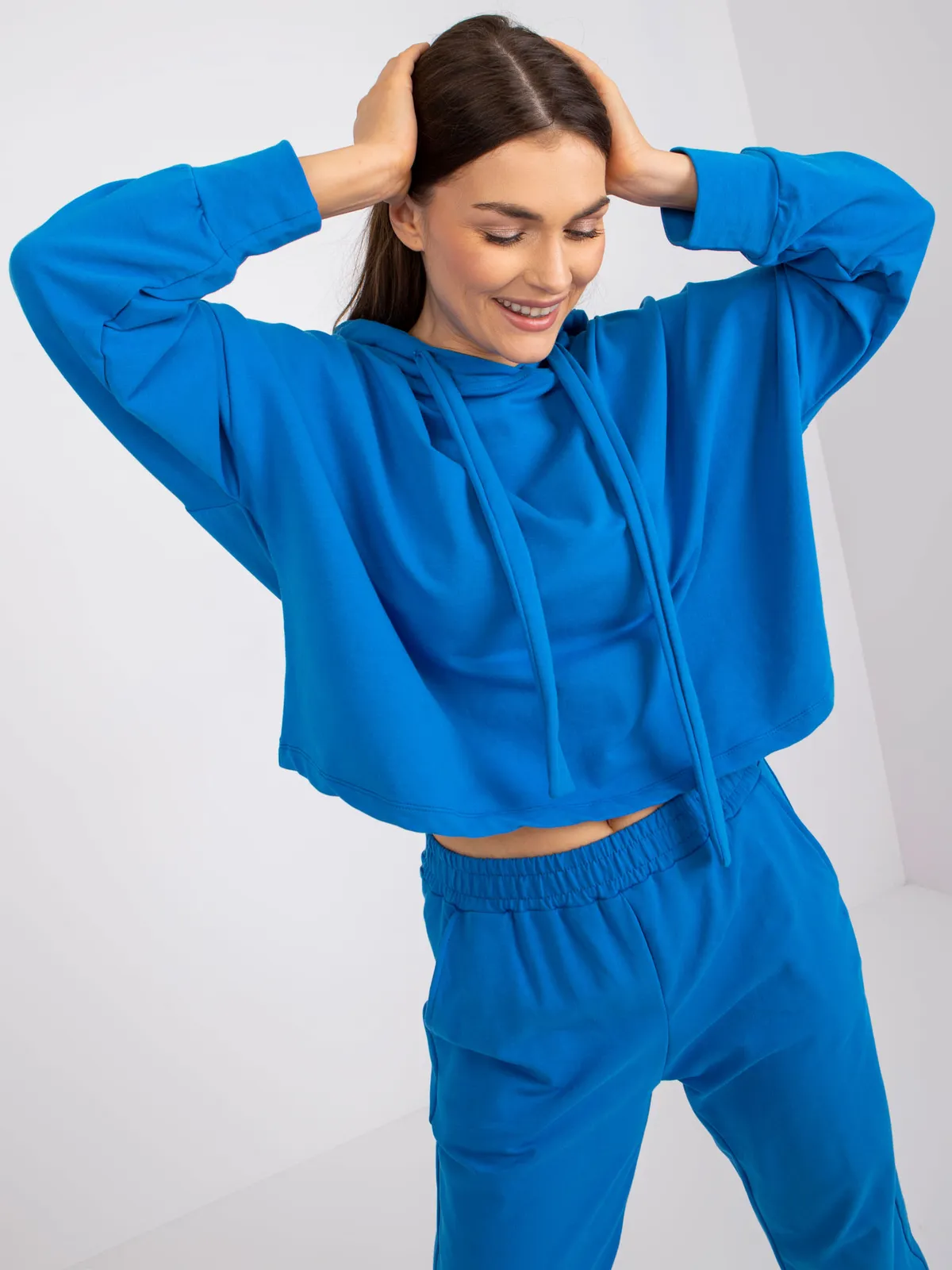 Wygodny dwuczęściowy komplet dresowy typu oversize - zdjęcie 1