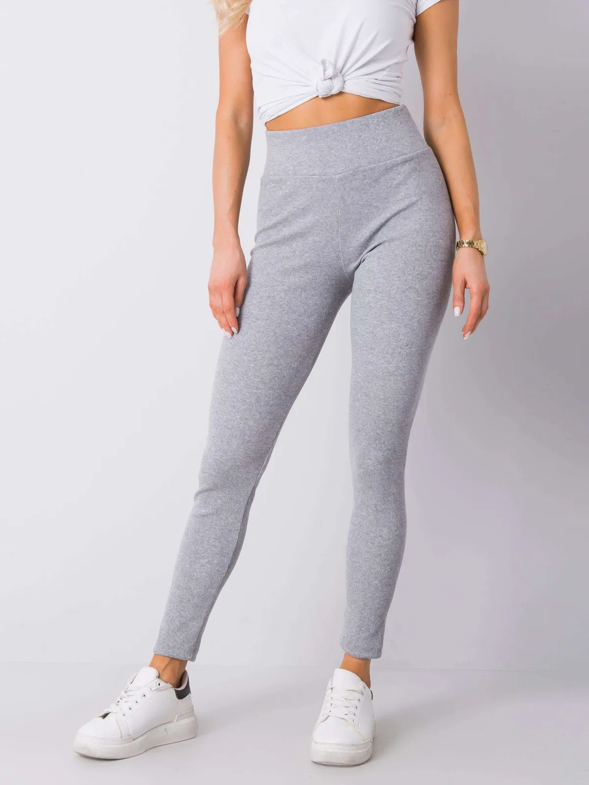 Szare legginsy basic w prążek - zdjęcie 4