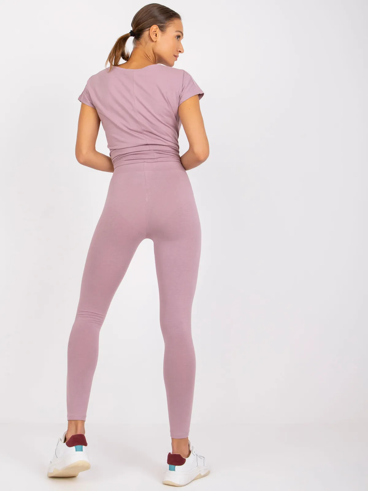 Dopasowane legginsy basic z wysokim stanem - zdjęcie 5