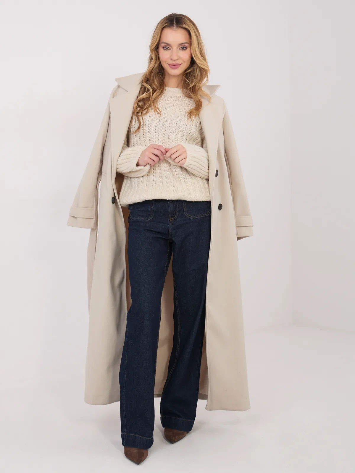 Sweter o kroju oversize z warkoczowym splotem - zdjęcie 1