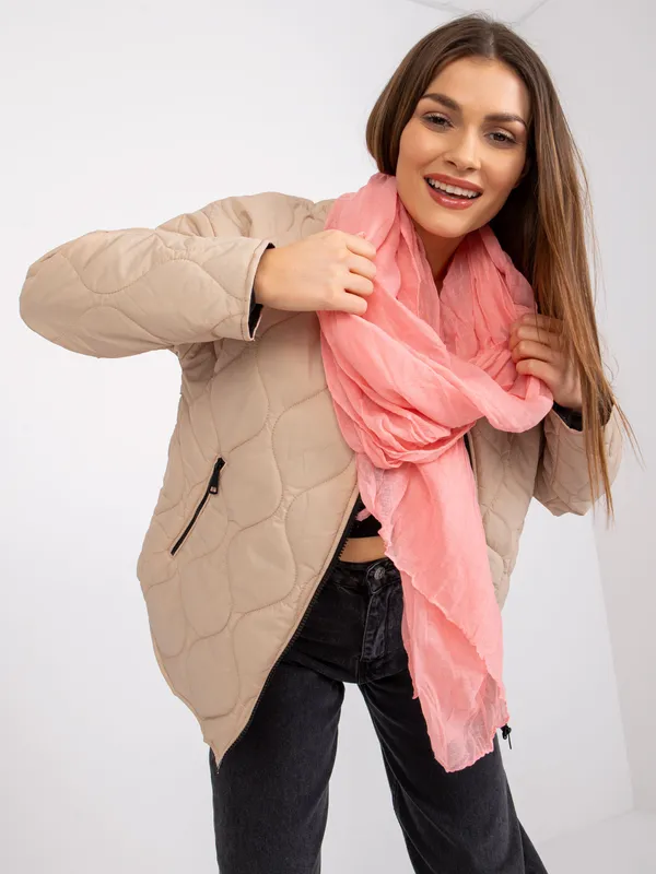 Lekka chusta z efektem gniecenia w stylu casual