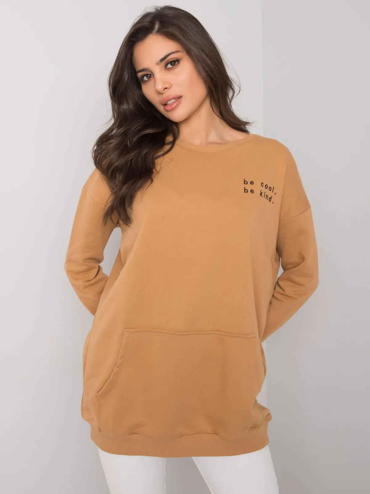 RUE PARIS Camelowa bluza kangurka bez kaptura - zdjęcie 1