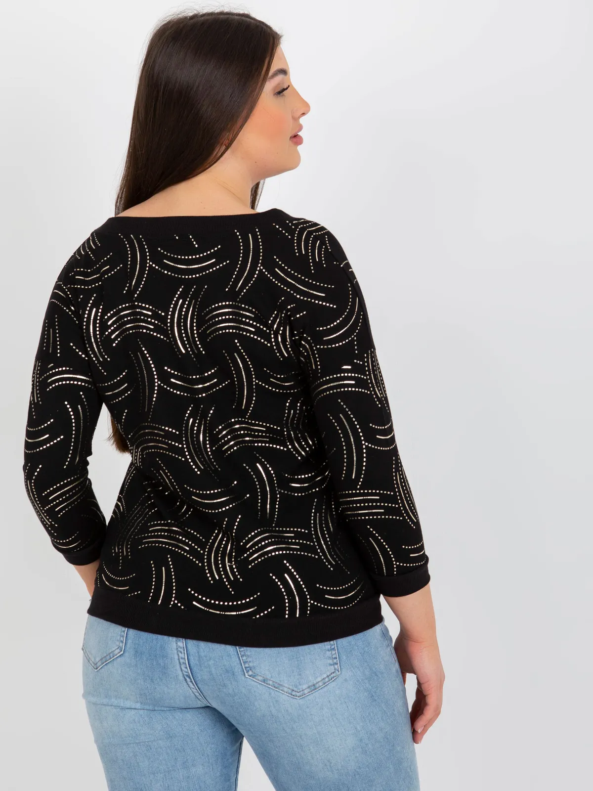 Czarna bluzka plus size z nadrukiem i rękawem 3/4 - zdjęcie 1