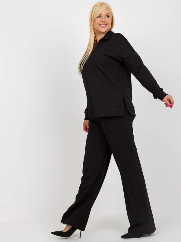 Czarny dwuczęściowy komplet plus size w prążek - widok 2