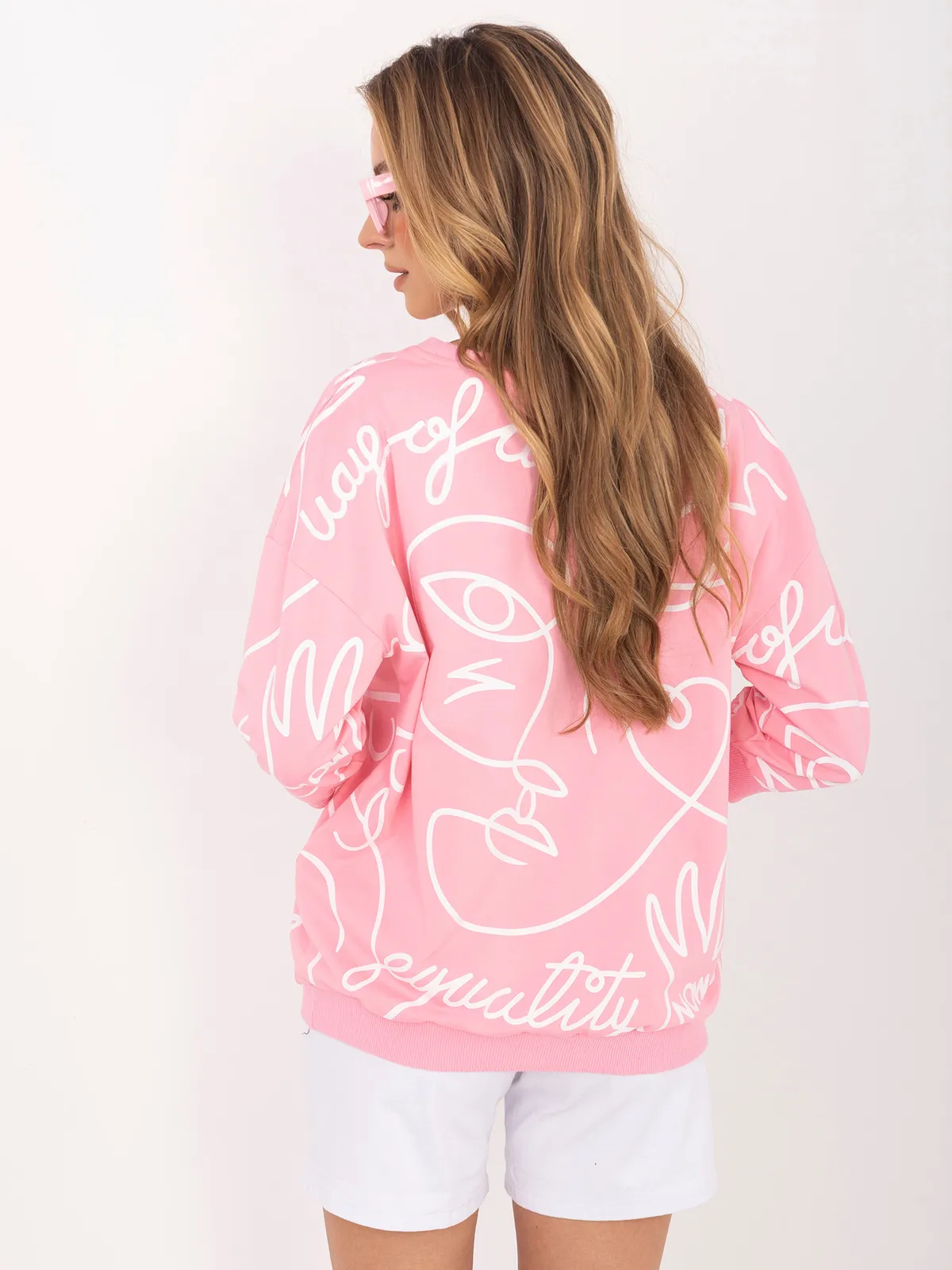 Casualowa bluza z artystycznym nadrukiem oversize - zdjęcie 1