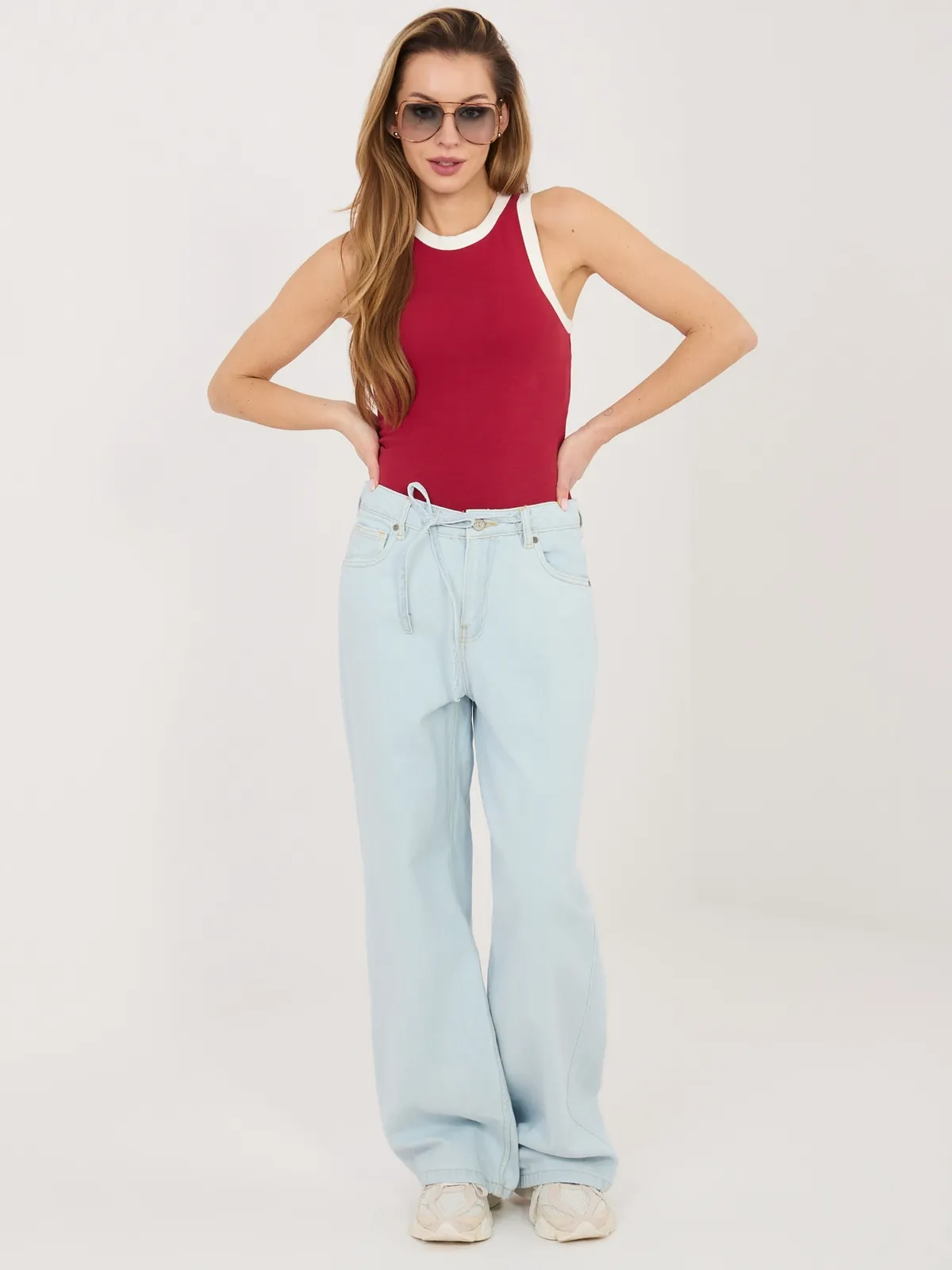 Luźne spodnie z wiązaniem typu wide leg - zdjęcie 1