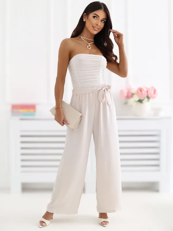 Szerokie spodnie palazzo z wiązanym paskiem