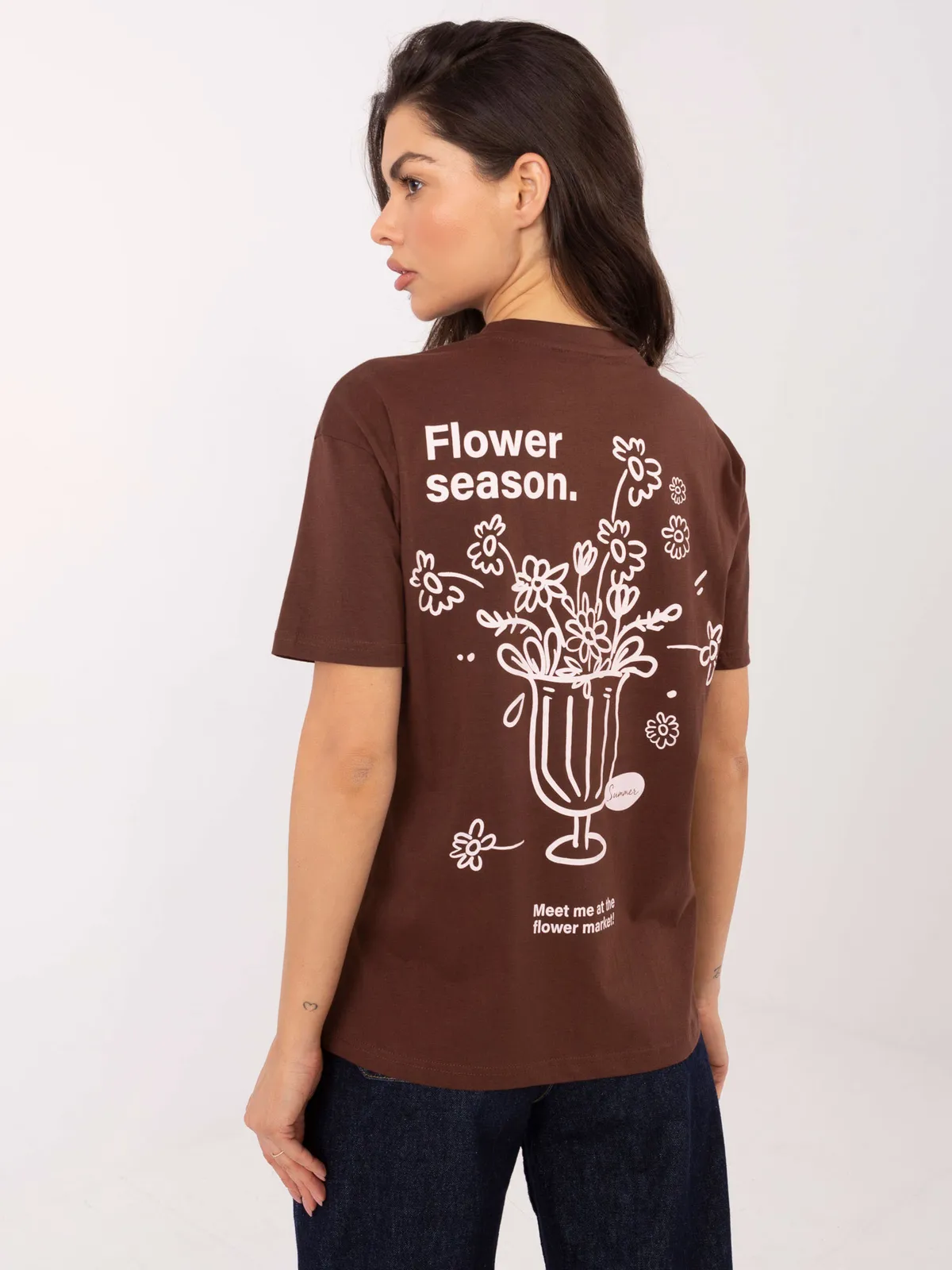 T-shirt oversize z wakacyjnym nadrukiem na plecach - zdjęcie 1