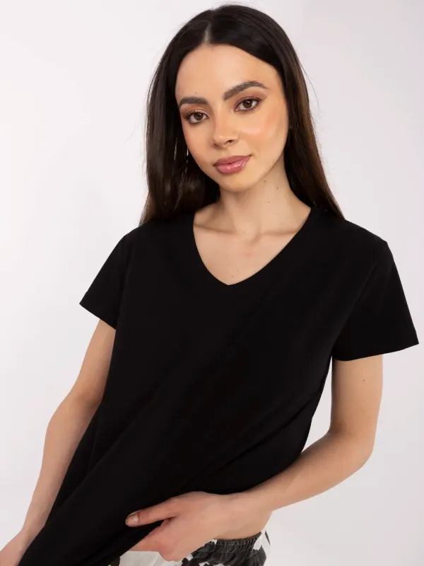 Klasyczny t-shirt z dekoltem w serek