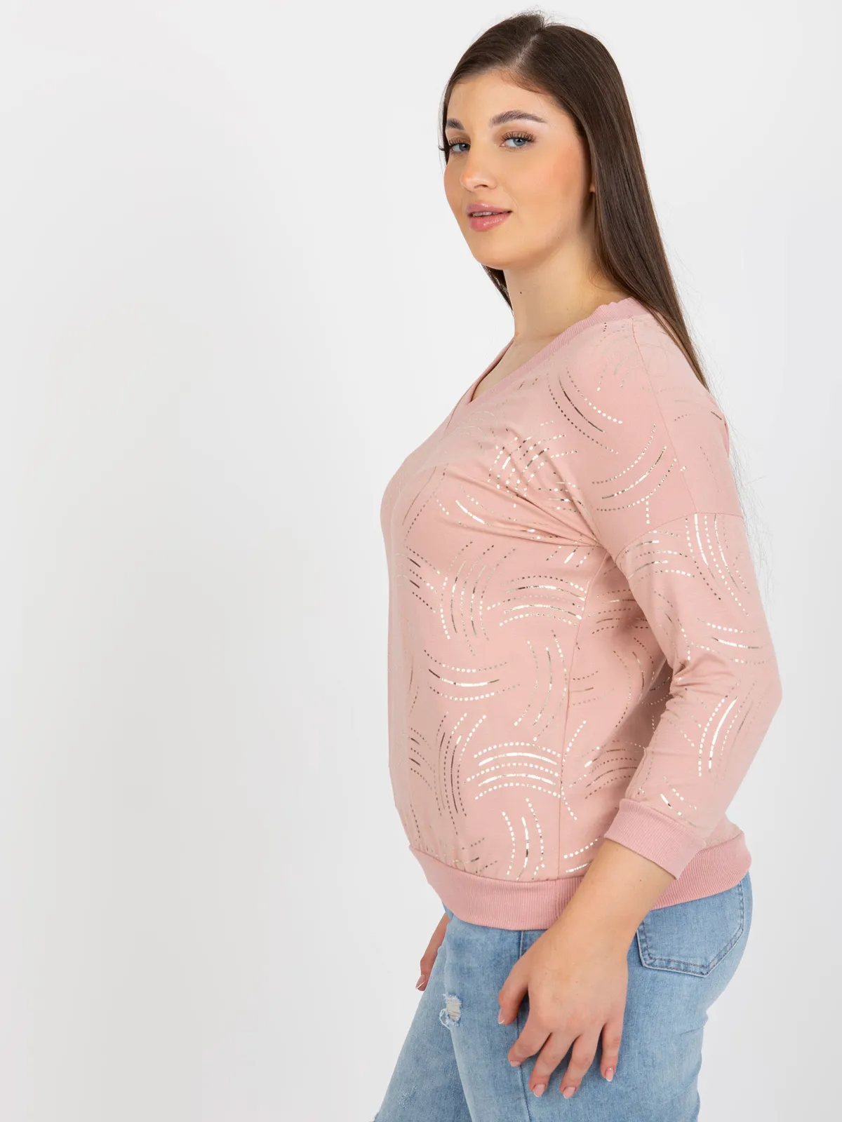 Czarna bluzka plus size z nadrukiem i rękawem 3/4 - zdjęcie 3