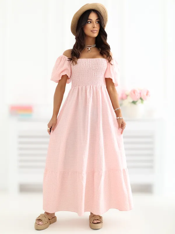 Zwiewna sukienka maxi z odkrytymi ramionami - widok 2