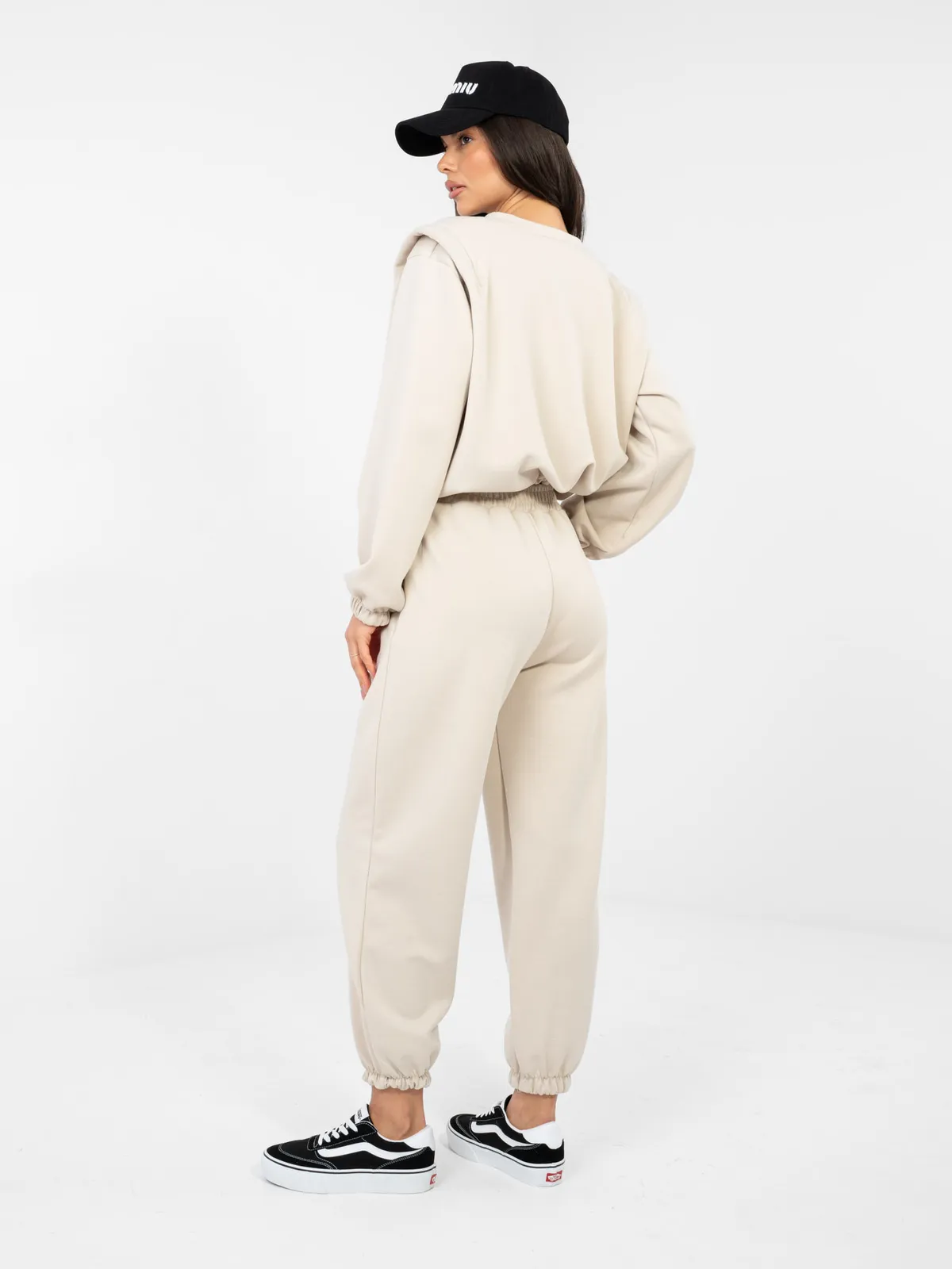 Bluza z poduszkami na ramionach i ściągaczem - zdjęcie 1