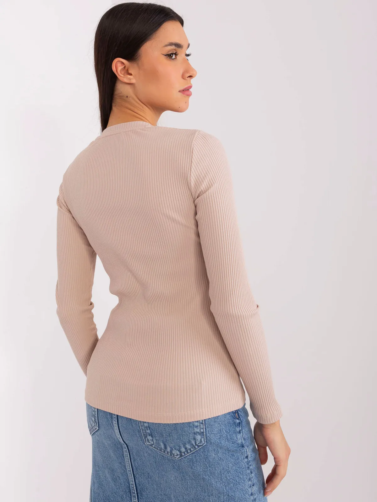 Beżowa bluzka w prążek BASIC FEEL GOOD - zdjęcie 4