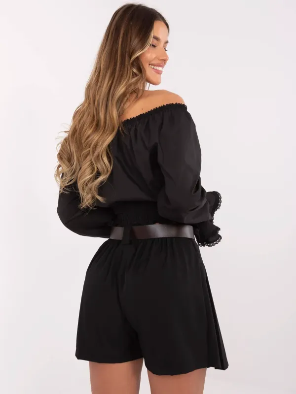 Bluzka hiszpanka z ozdobną koronką i marszczeniem - widok 2