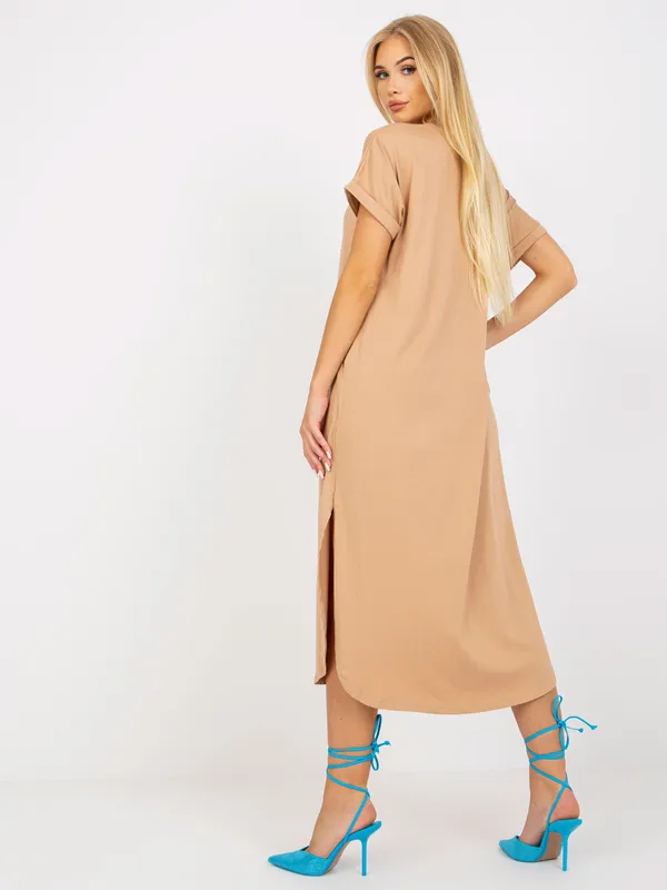 Casualowa sukienka maxi o kroju oversize