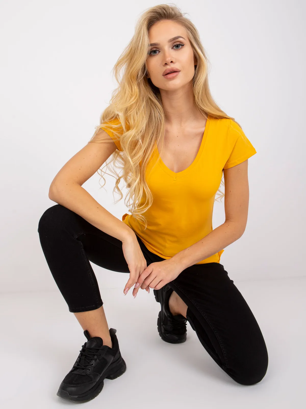 T-shirt w serek jasnopomarańczowy - zdjęcie 5