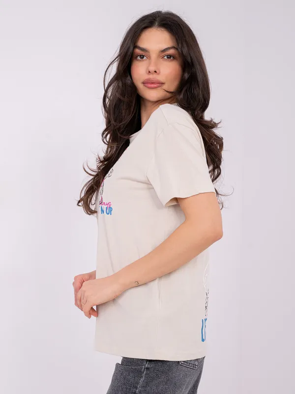 Casualowy T-shirt oversize z graficznym motywem misia - widok 2